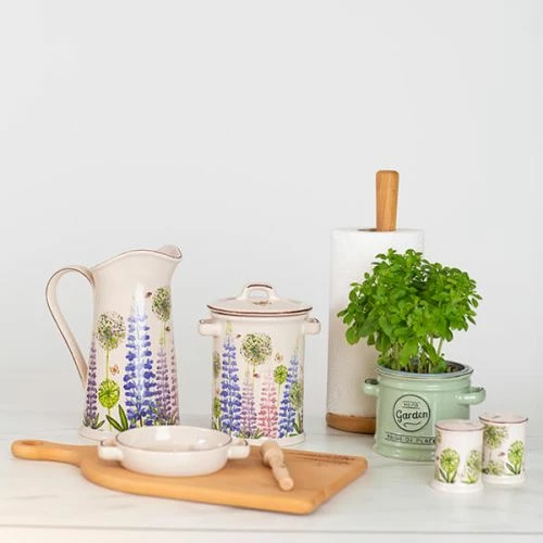 T&G Cottage Garden Jug - Image 3