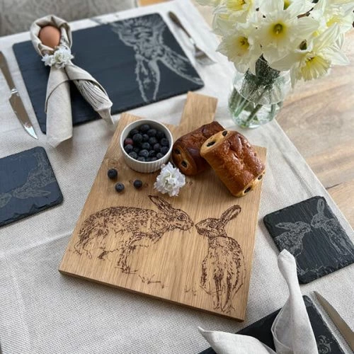 The Just Slate Company Kissing Hares Medium Oak Serving Paddle - Image 3