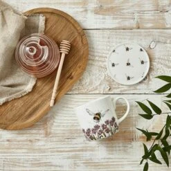 Wrendale Designs Mug & Coaster Set Flight Of The Bumblebee